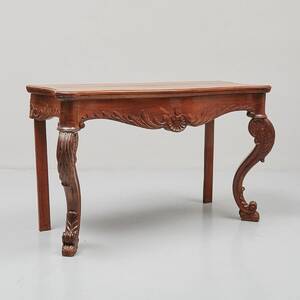 Konsolbord, Skulpterad