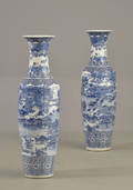 Par kinesiske kolossalvaser i blådekoreret porcelæn, 1900-tallet 2