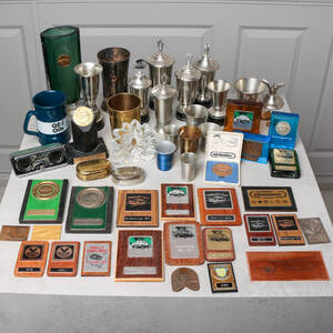 MEADLJER, PRISER, MEMOIBILIA för Motorsport