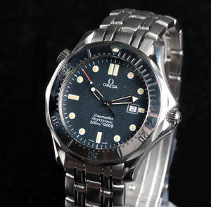 Omega. Herrearmbåndsur, model Seamaster Professional 300M, certifikat
