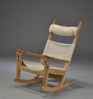 H. J. Wegner. Gyngestol, Nøglehullet, egetræ, model GE-673  