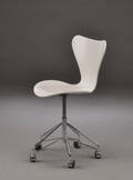 Arne Jacobsen Kontorstole model 3117