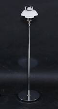 Poul Henningsen. Stel og to skærme til standerlampe, model PH 3½  2½ 