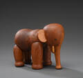 Kay Bojesen, figur af egetræ i form af elefant. 