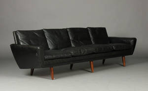Dansk møbelproducent. Fire-pers. sofa