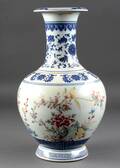 Kinesisk vase af porcelæn. 1900-tallet