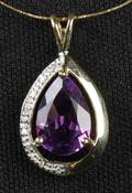 Vedhæng med ametyst og diamanter