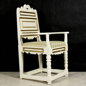 KARMSTOL, bemålat trä, 1900-tal.