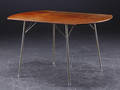 Dansk møbeldesign. Bord af teak og stål