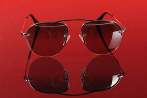 Prada. Dame solbrille, model SPR 580