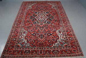 Persisk Bakhtiari, 277 x 422 cm.