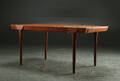 Spisebord af teak, dansk møbelproducent