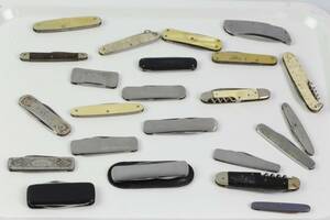 PARTI med fällknivar