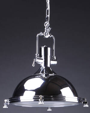 Pendel, krom, industrielt design.