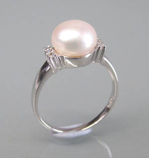 Perle- og diamantring