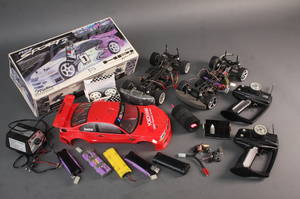 Fjernstyrede biler samt reservedele 2