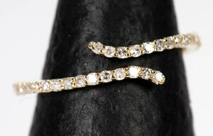 Fingerledsring m diamanter, 9 kt guld