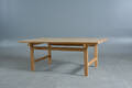 Hans J Wegner. Soffbord i ek  Denna vara har satts till omförsäljning under nytt varunummer4675850