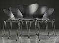 Arne Jacobsen. Stole, model 3107, sort lazur, ask 6  Denne vare er sat til omsalg under nyt varenummer 4286717
