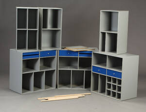 Peter J. Lassen  Montana. Seks reolmoduler 6