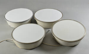 Arne Jacobsen for Louis Poulsen. Fire Munkegaardslamper 4
