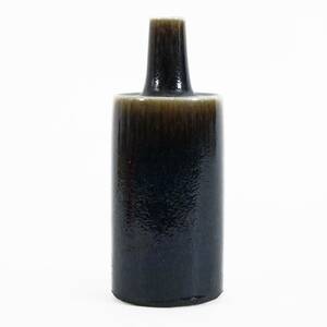 Vas i glaserat stengods, Sven Wejsfeldt, Gustavsberg Studiohand, 1977