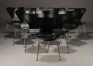 Arne Jacobsen. 7er stole 10