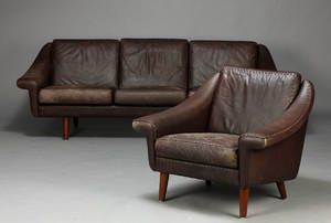 Dansk møbelproducent. Tre-pers. sofa samt lænestol 2
