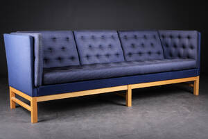 Erik Jørgensen. Tre-pers. sofa, model EJ-315