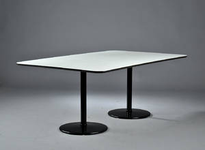 Design-By-Us. Spisebord