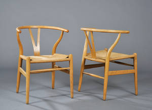 Hans J. Wegner. Par Y- stole, model CH-24. 2