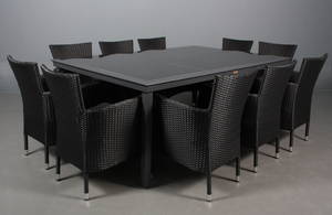 Daneline. Havemøbelsæt. Ti stabelbare stole samt bord med plade i poleret granit. 11