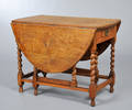 Gateleg table af egetræ, 1900-tallets første halvdel
