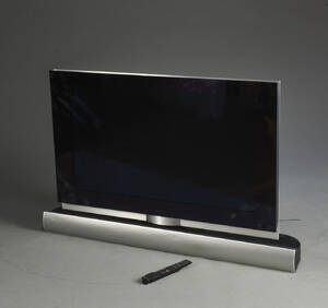 Beovision 7-40 mkI samt højtaler Beosound 7-2 2
