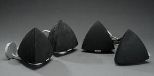 Bang Olufsen. Par BeoLab 4 højtalere 2