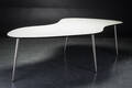 Dansk møbelproducent. Arbejds-spisebord aMoebe´ White Swan