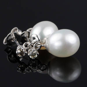 Par perle og brillant ørelokker ca. 0.12 ct.