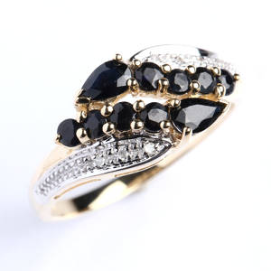 Safir ring