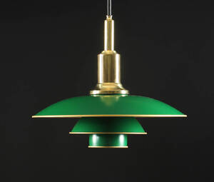 Poul Henningsen, PH 32 pendel, grønlakeret