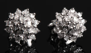 Par diamant ørestikkere. Ca. 0.38 ct. 2