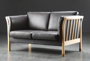 To-pers. sofa, bøg og læder