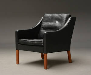 Børge Mogensen. Lænestol, model 2207 i sort skind