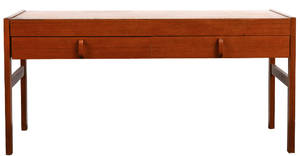 Byrå i teak med två lådor 1960-tal