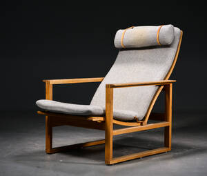 Børge Mogensen. Højrygget lænestol Slædestolen, egetræ, model 2254  