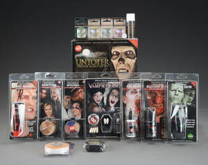 0307 - Special Maku-up effects. Stor samling kontaktlinser, make-up mm