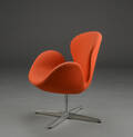 Arne Jacobsen. Svanen, lænestol, uld