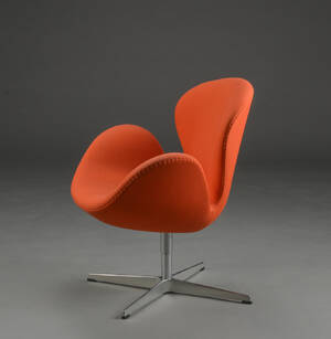 Arne Jacobsen. Svanen, lænestol, uld