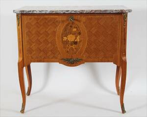 Bestisckschatull, gustaviansk-stil, 1900-tal