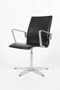 Arne Jacobsen, Oxford stol model 3273. Sort læder. 