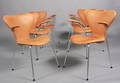 Arne Jacobsen. Seks armstole syveren Model 3207. 6